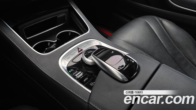 Mercedes-Benz S-Class 2019 — photo 29