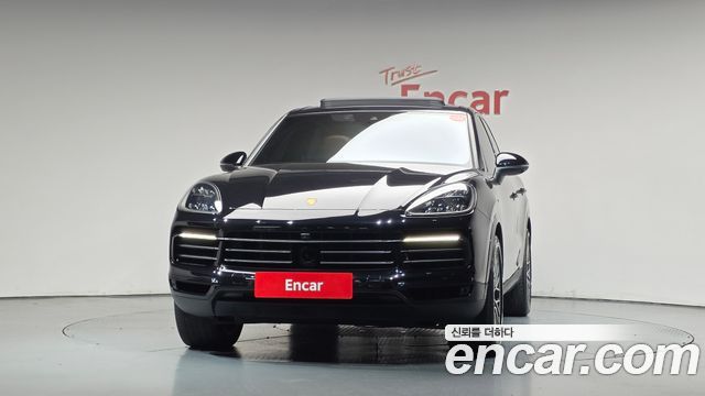 Porsche Cayenne 2022 — photo 3