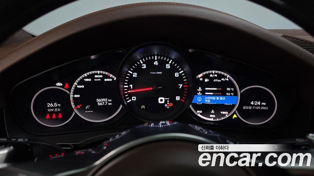 Porsche Cayenne 2022 — photo 8