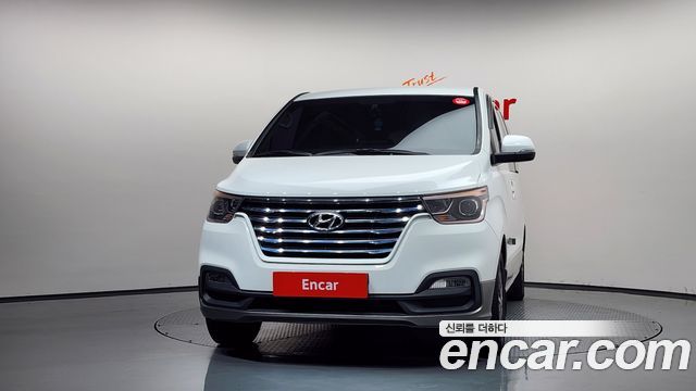 Hyundai Starex 2018 — photo 3