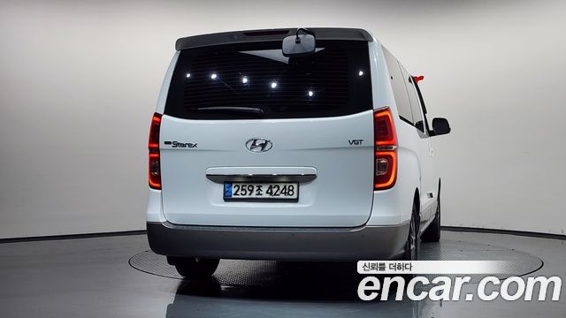 Hyundai Starex 2018 — photo 4
