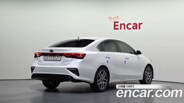 Kia K3 2019 — photo 2