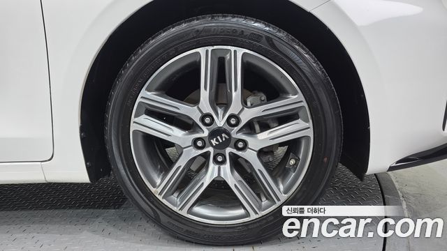 Kia K3 2019 — photo 5