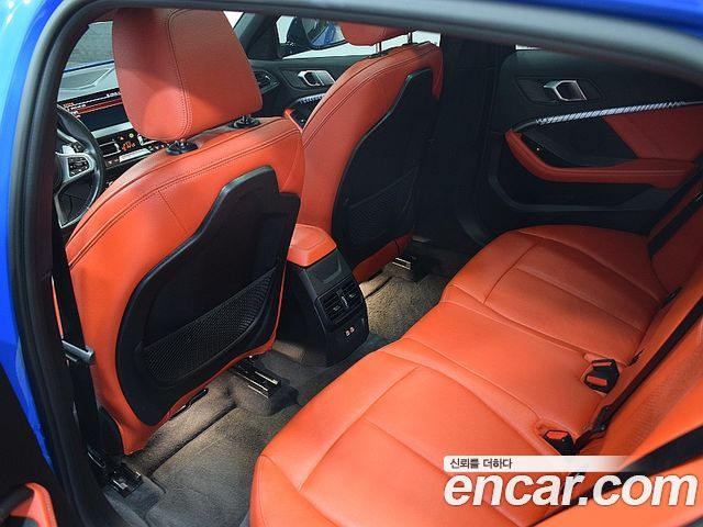 BMW 1-Series 2021 — photo 5