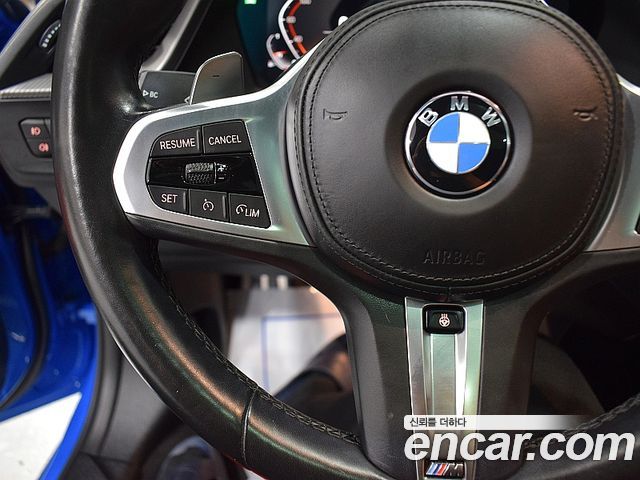 BMW 1-Series 2021 — photo 8