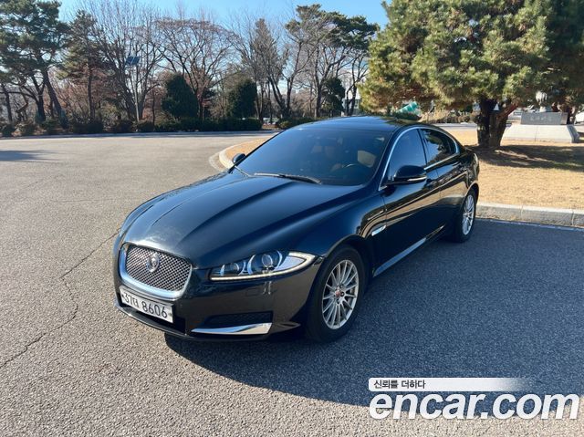 Jaguar XF 2014 — photo 3