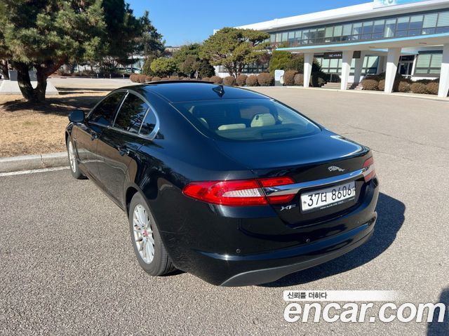 Jaguar XF 2014 — photo 4