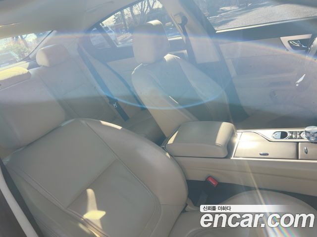 Jaguar XF 2014 — photo 12