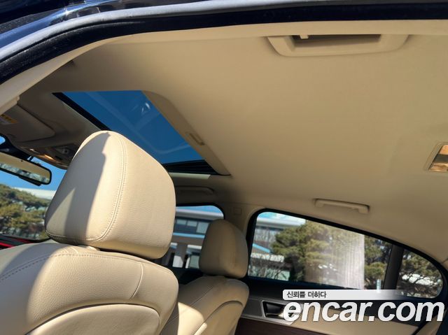 Jaguar XF 2014 — photo 13