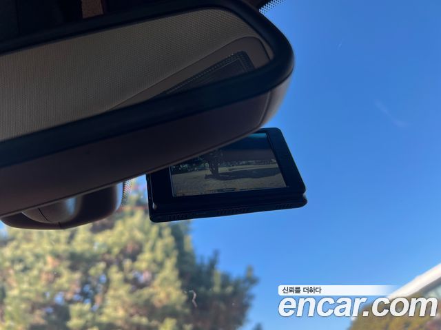 Jaguar XF 2014 — photo 20