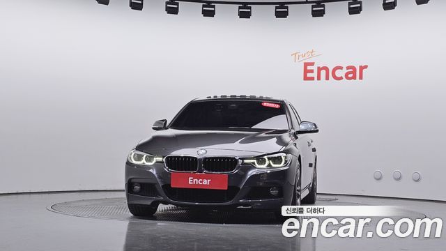 BMW 3-Series 2018 — photo 3