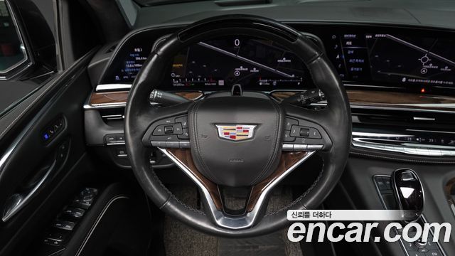 Cadillac Escalade 2021 — photo 13