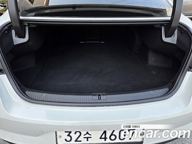 Renault Korea SM6 2016 — photo 19