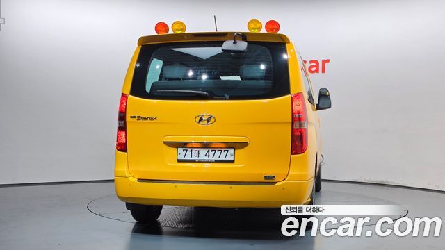 Hyundai Starex 2019 — photo 4