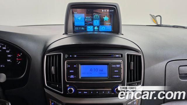 Hyundai Starex 2019 — photo 19
