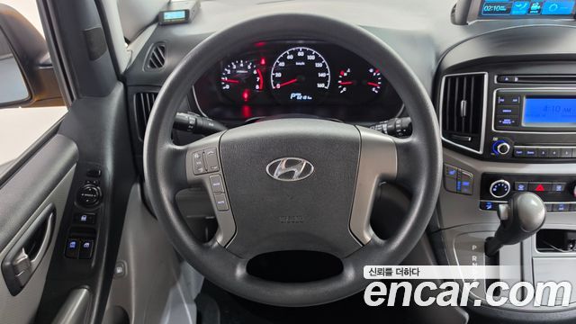Hyundai Starex 2019 — photo 20