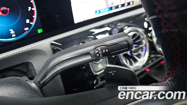Mercedes-Benz CLA-Class 2023 — photo 12