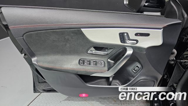Mercedes-Benz CLA-Class 2023 — photo 14