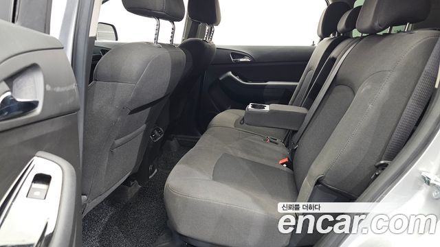 Chevrolet Korea Orlando 2015 — photo 18