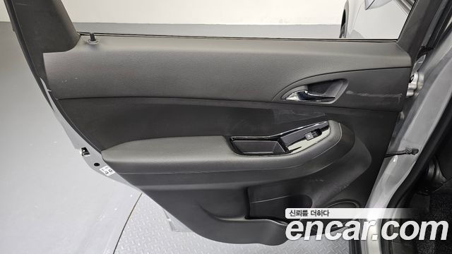 Chevrolet Korea Orlando 2015 — photo 15