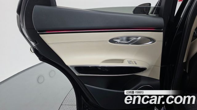 Genesis GV70 2025 — photo 15