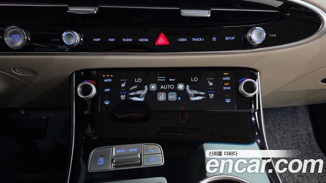 Genesis GV70 2025 — photo 32