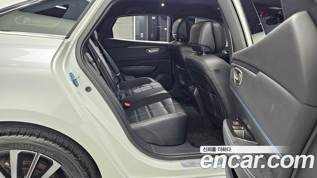 Renault Korea SM6 2024 — photo 18