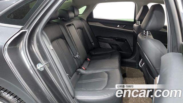 Kia K5 2020 — photo 17