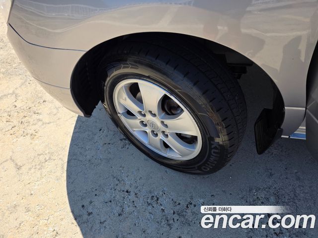 Hyundai Starex 2014 — photo 11