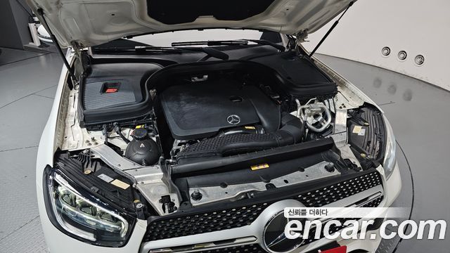 Mercedes-Benz GLC-Class 2020 — photo 6