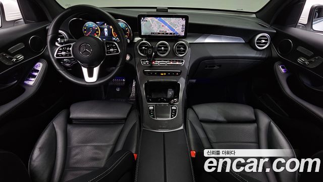 Mercedes-Benz GLC-Class 2020 — photo 10