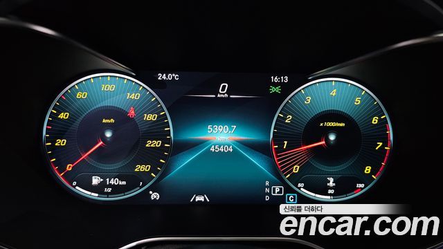 Mercedes-Benz GLC-Class 2020 — photo 11
