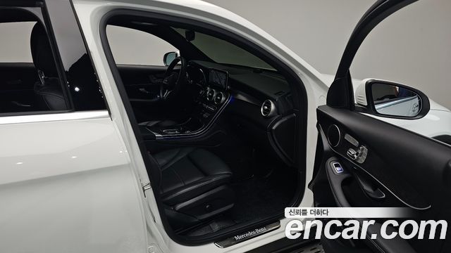 Mercedes-Benz GLC-Class 2020 — photo 17