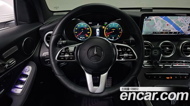 Mercedes-Benz GLC-Class 2020 — photo 19