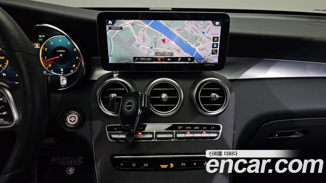 Mercedes-Benz GLC-Class 2020 — photo 20