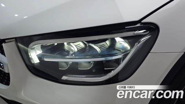 Mercedes-Benz GLC-Class 2020 — photo 8