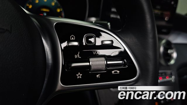 Mercedes-Benz GLC-Class 2020 — photo 32