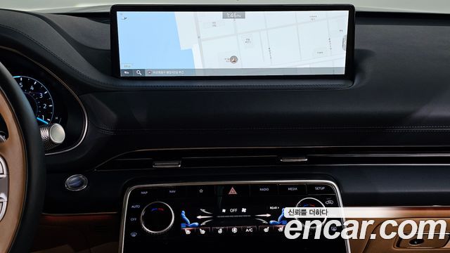 Genesis GV80 2021 — photo 20