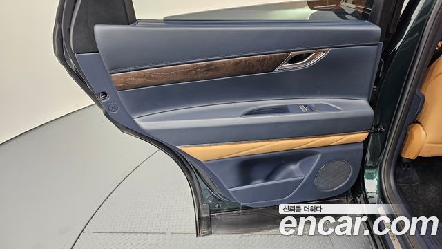 Genesis GV80 2021 — photo 15