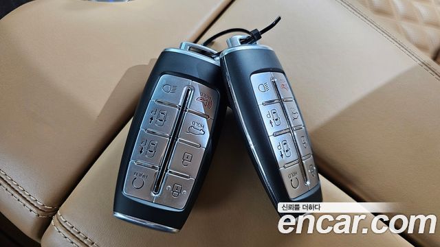 Genesis GV80 2021 — photo 31
