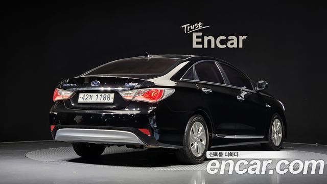 Hyundai Sonata 2014 — photo 2