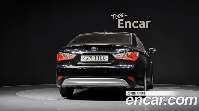 Hyundai Sonata 2014 — photo 4