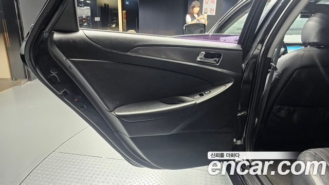 Hyundai Sonata 2014 — photo 15