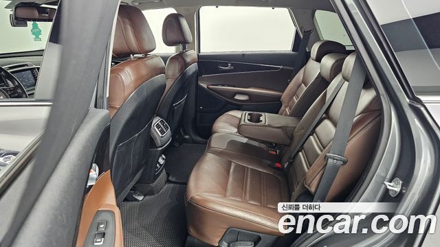 Kia Sorento 2015 — photo 18