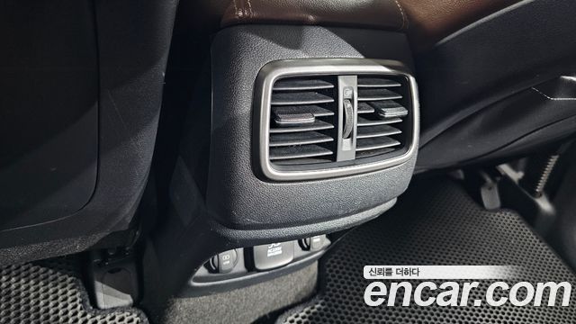 Kia Sorento 2015 — photo 25