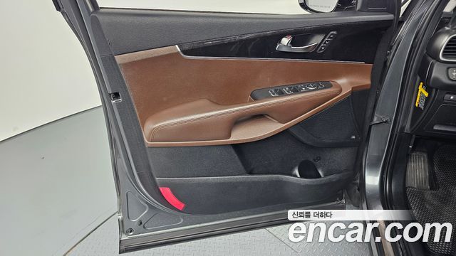 Kia Sorento 2015 — photo 14
