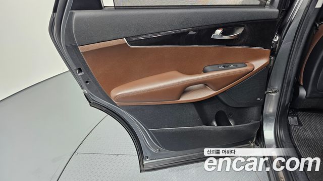 Kia Sorento 2015 — photo 15