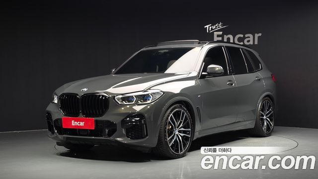 BMW X5 2022 — photo 1