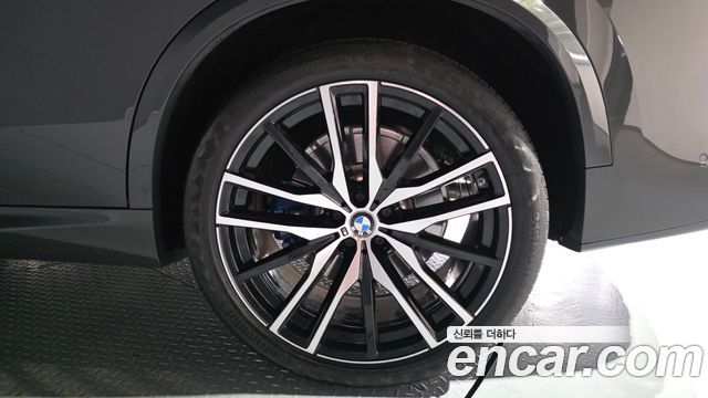 BMW X5 2022 — photo 7