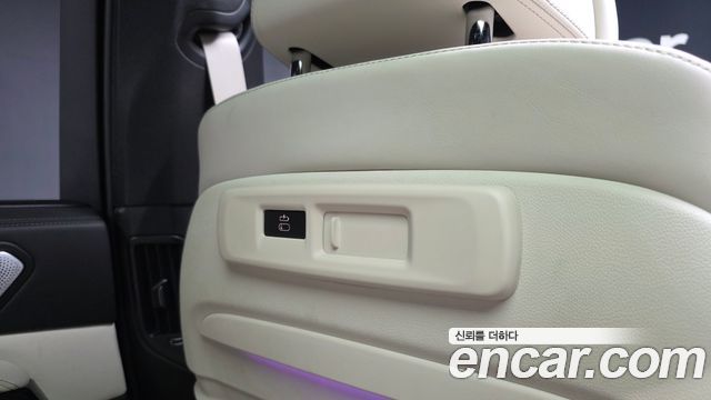 BMW X5 2022 — photo 29